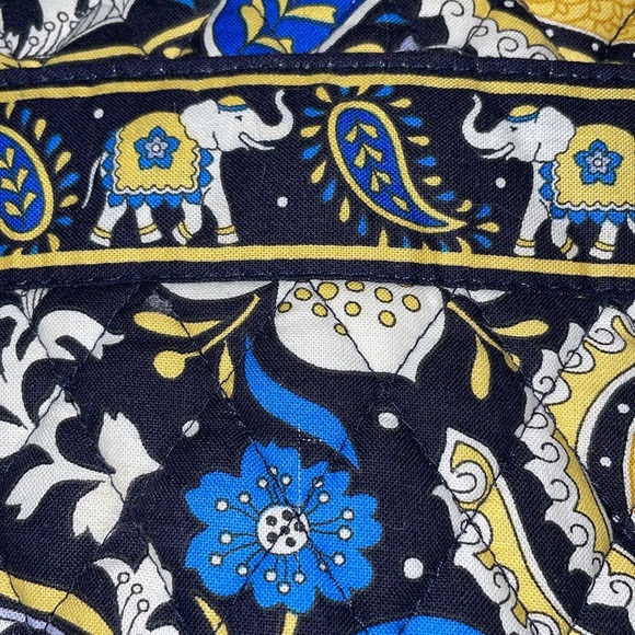 Vera Bradley Ellie Whitney Elephant Shoulder Bag 💙💛 - Picture 6 of 13